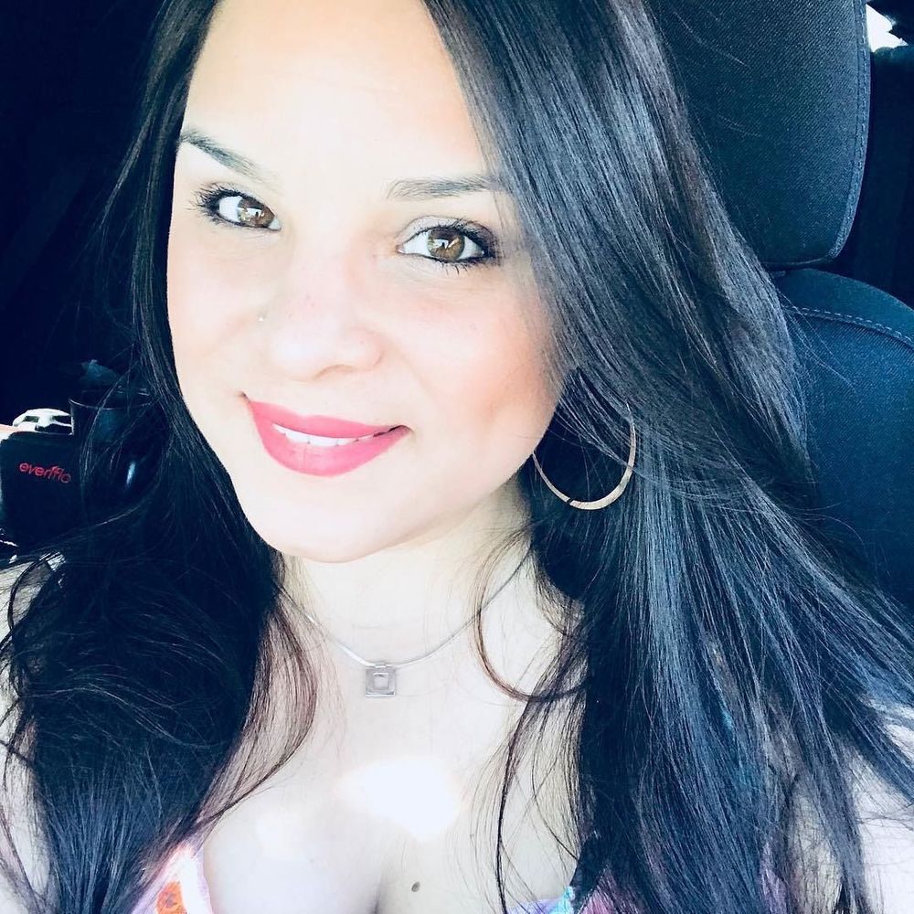 Meet your Posher, Marisela